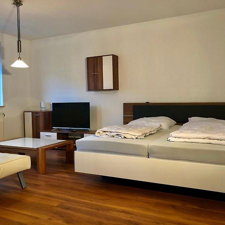 Ferienwohnung Familie Troeger Floh Buitenkant foto